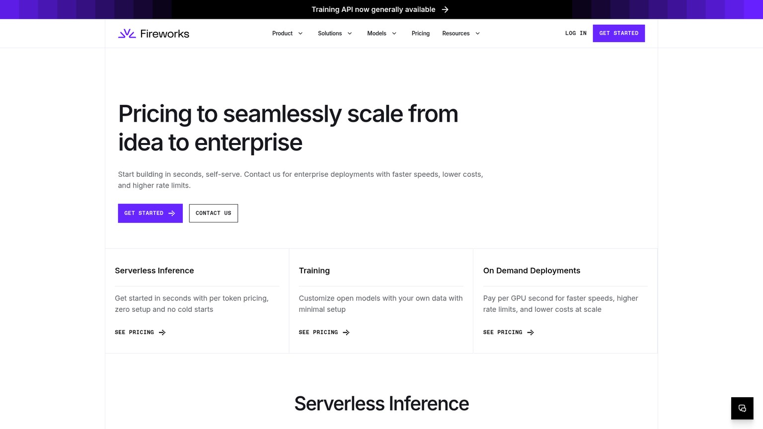Página de precios de Fireworks AI mostrando tarifas serverless y despliegues bajo demanda
