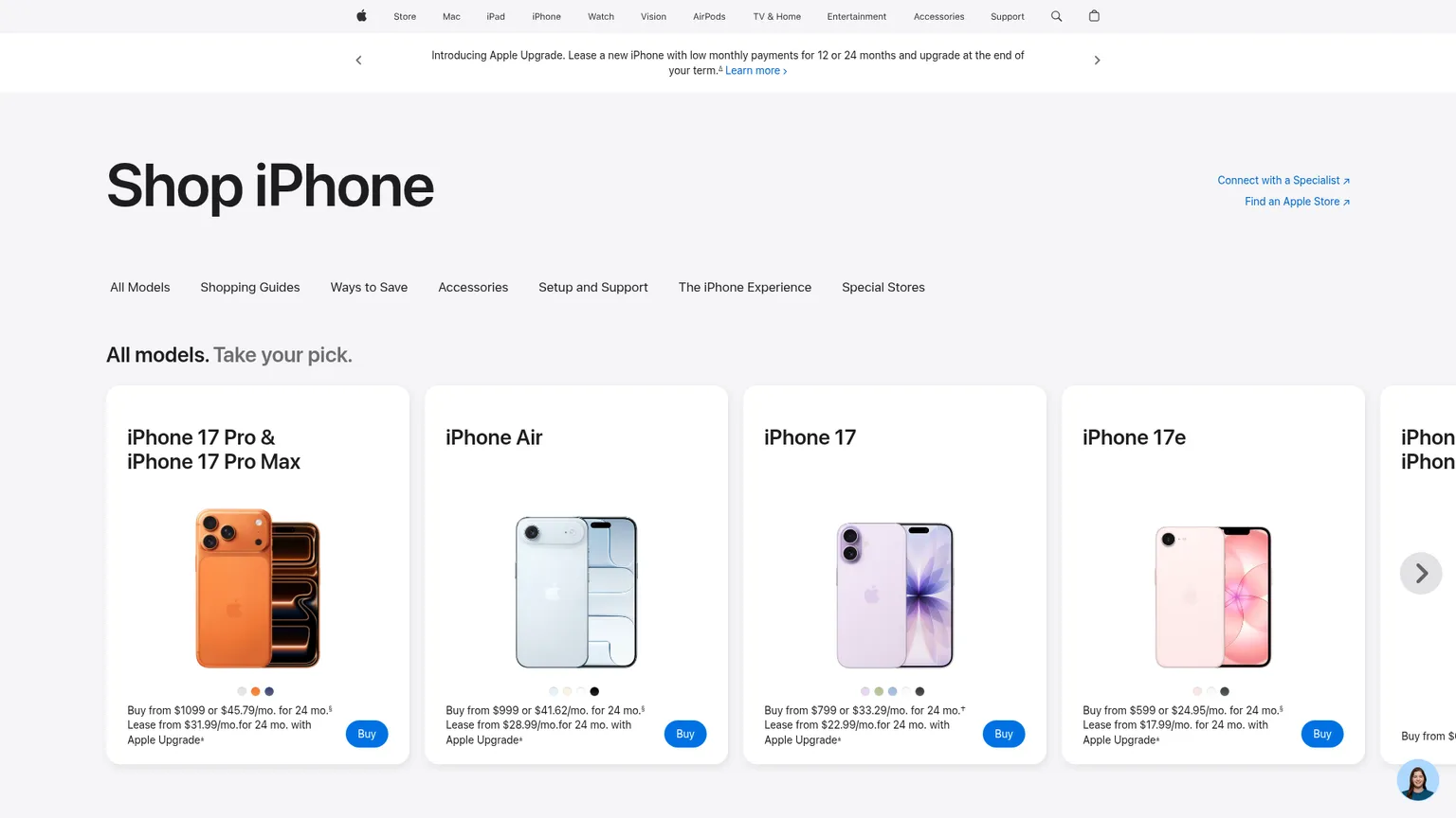 Negozio Apple statunitense con gli attuali prezzi di partenza degli iPhone compatibili