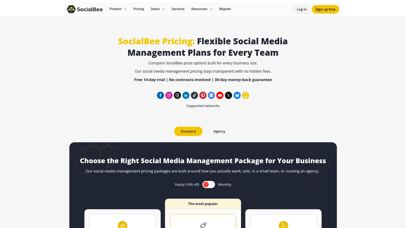 صفحة أسعار SocialBee تعرض الباقات القياسية وسعة الحسابات ومساحات العمل لكل منها